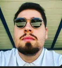 <em>Daniel Herrera</em>